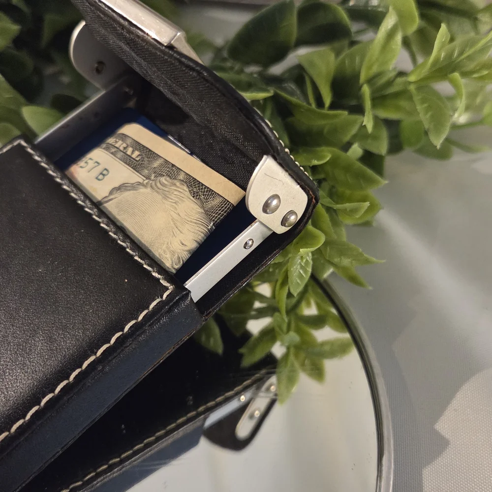 Creative Memories sleek compact